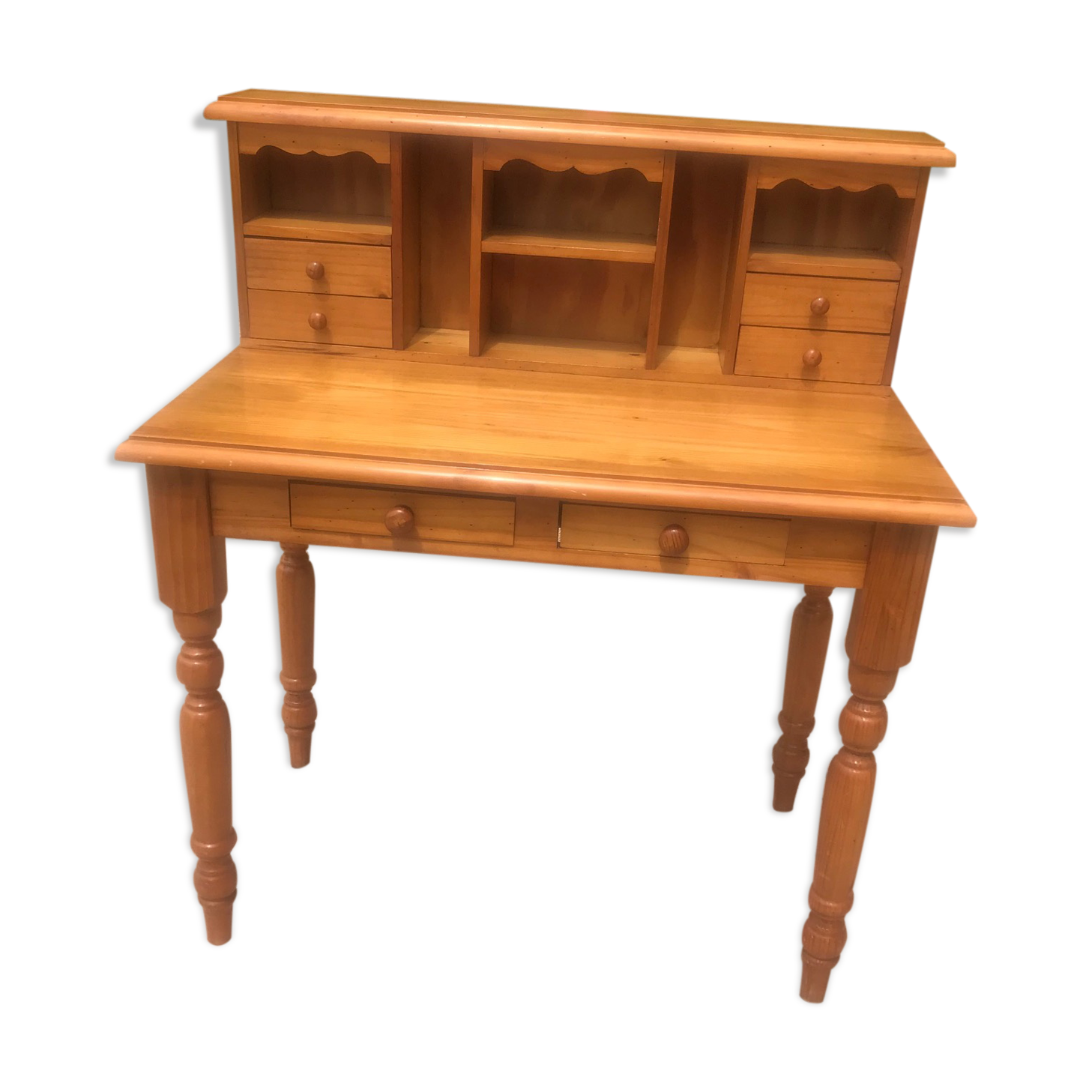 Pine desk