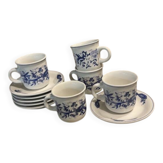 Vintage coffee/tea set - 5 cups and 6 saucers
