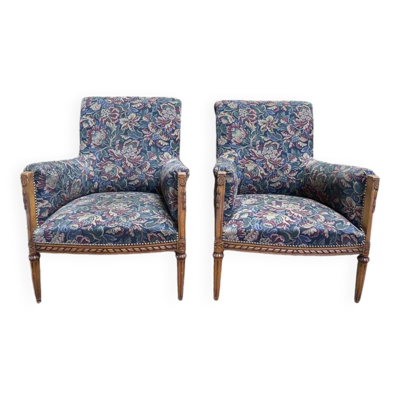 Paire de fauteuils - bergères de style Louis XVI fleurs