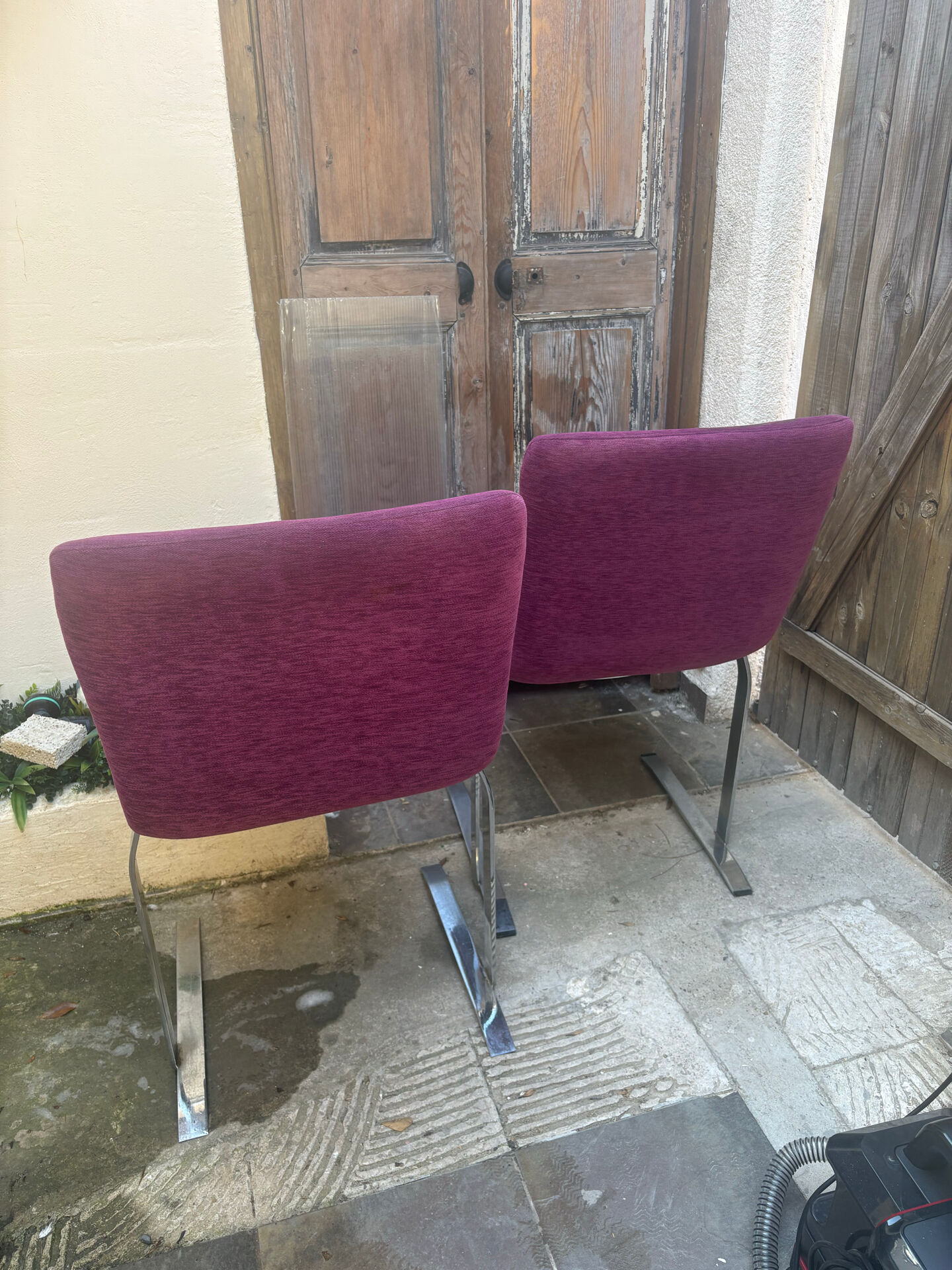 Vintage armchair Giovanni Offredi 1970