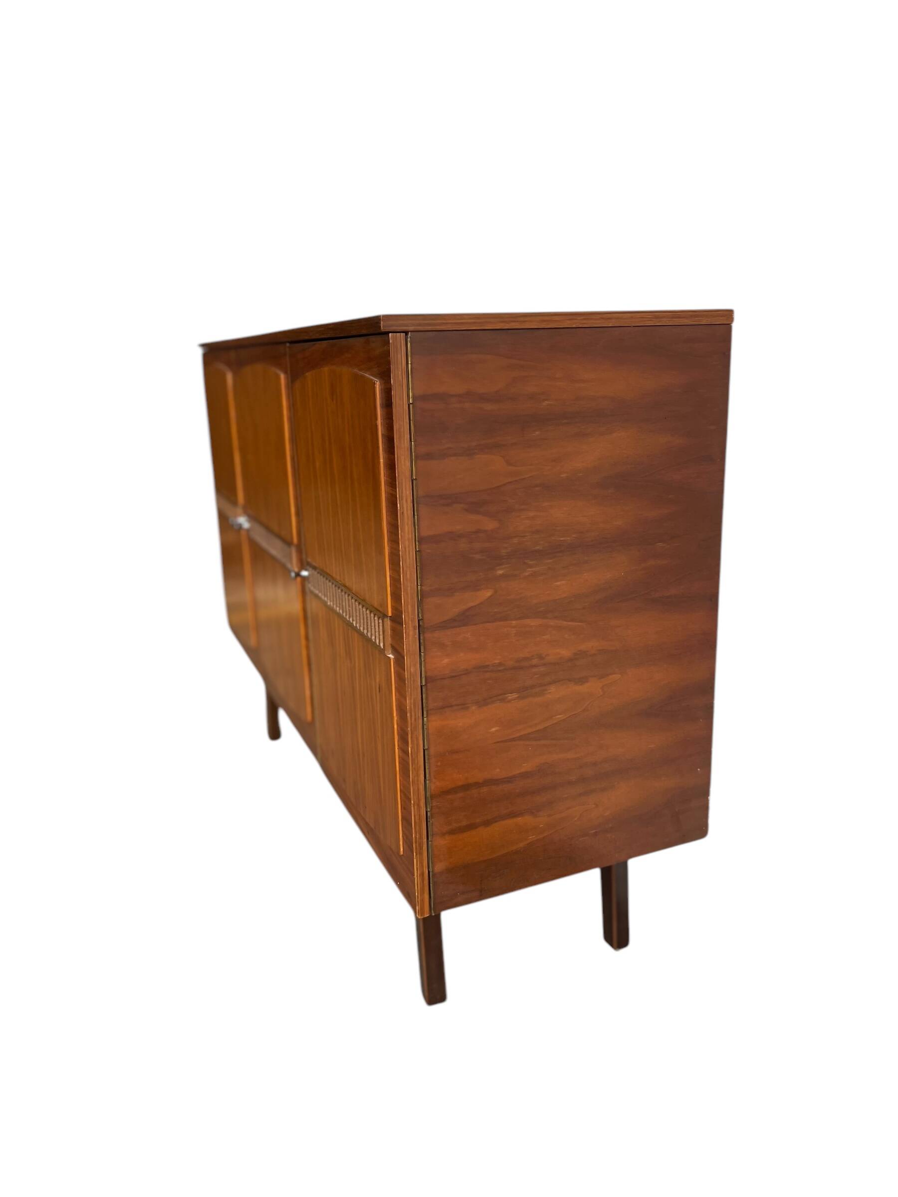Vintage narrow cabinet/sideboard/buffet