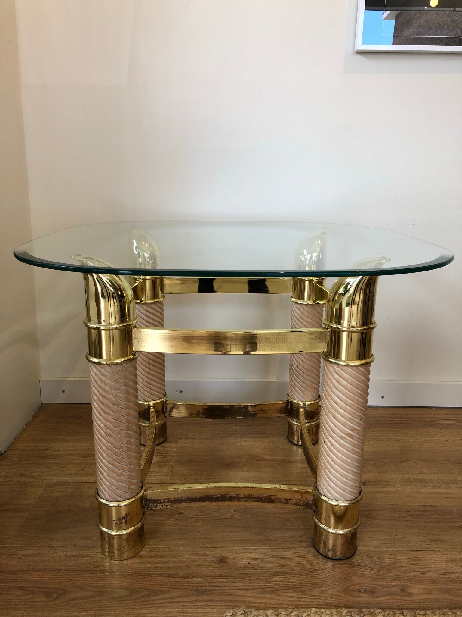 Table vintage hollywood regency