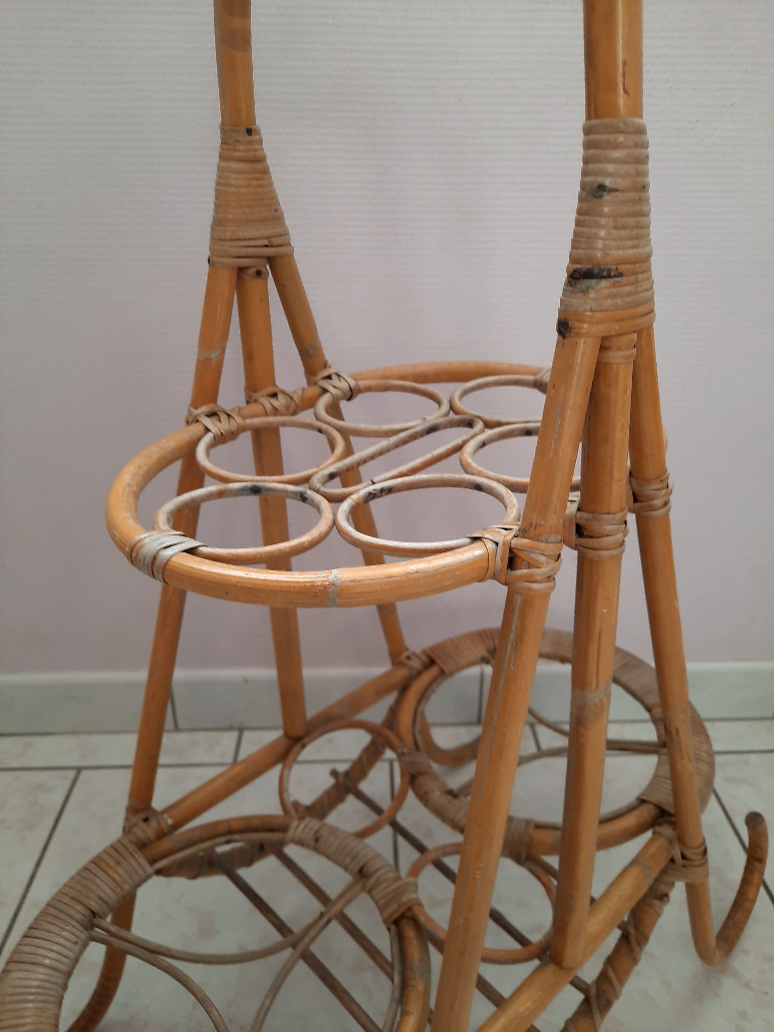 Vintage 70s portable bar