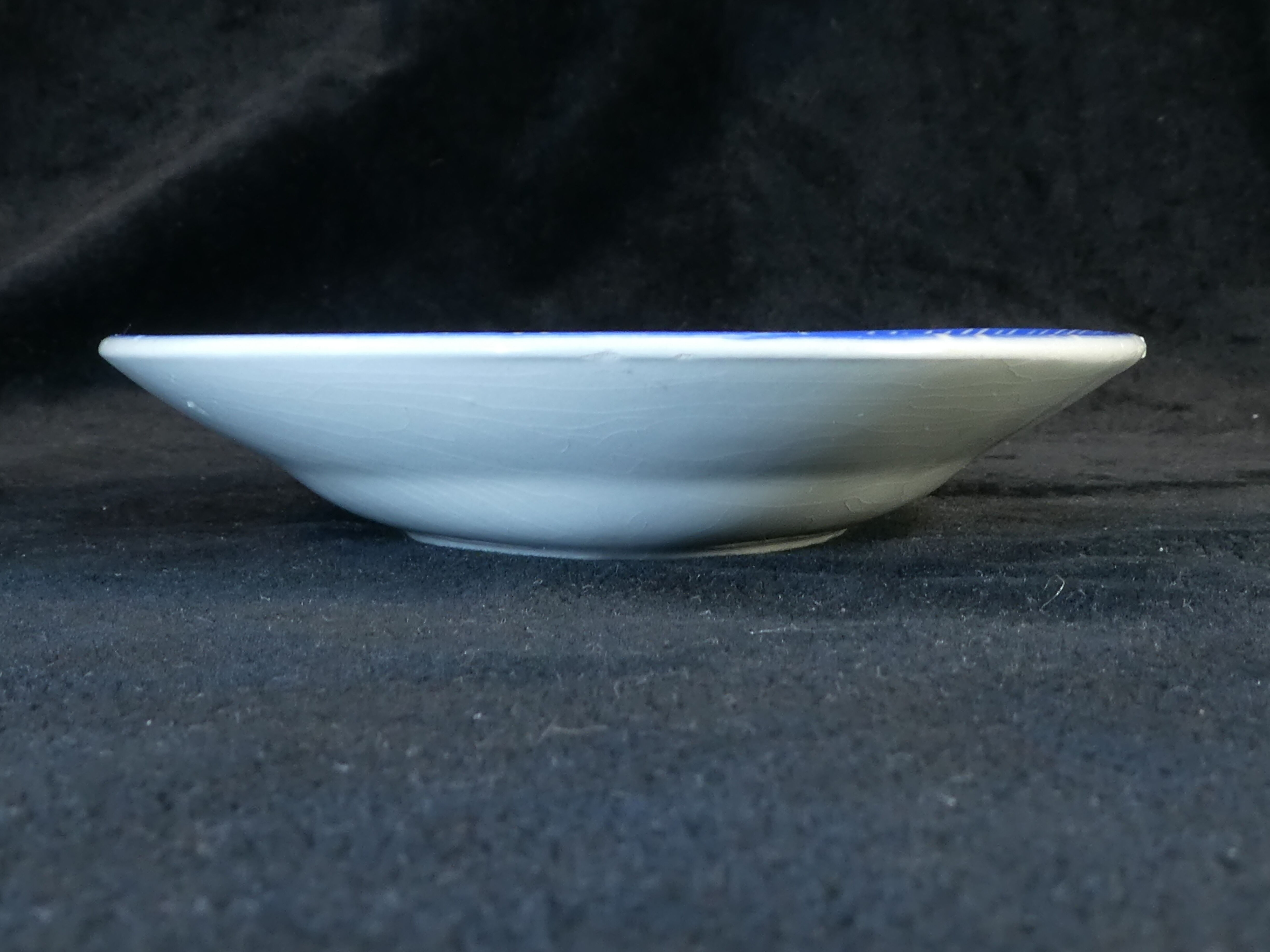 Ravines oval badonviller blue flower