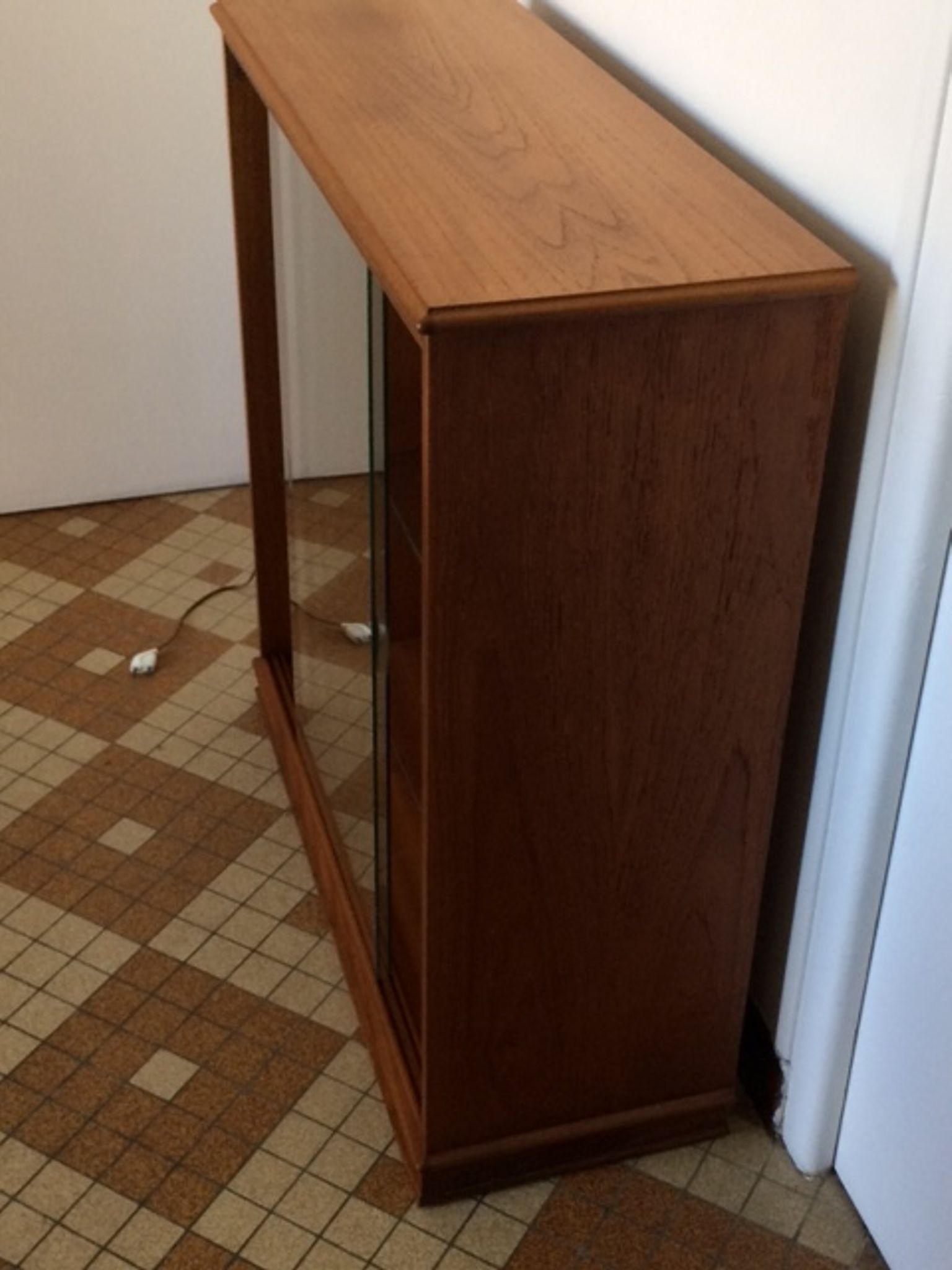 Vitrine vintage étagères en verres