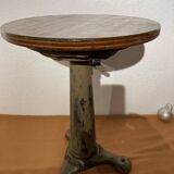 Real SINGER stool, in its juice