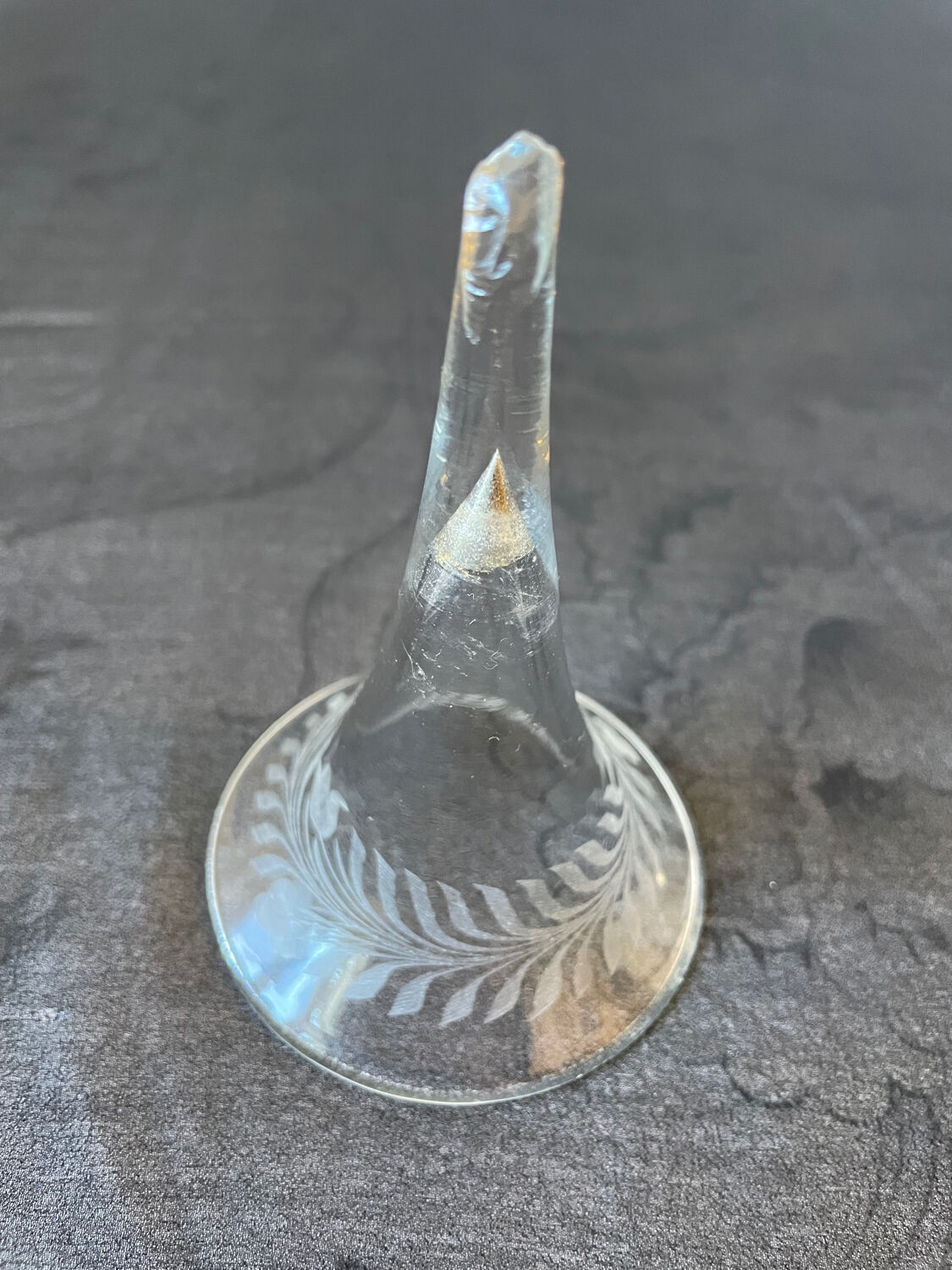 Carved wooden bear vase with black forest crystal soliflore Sallanches 19th century