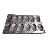 mold 12 old madeleines