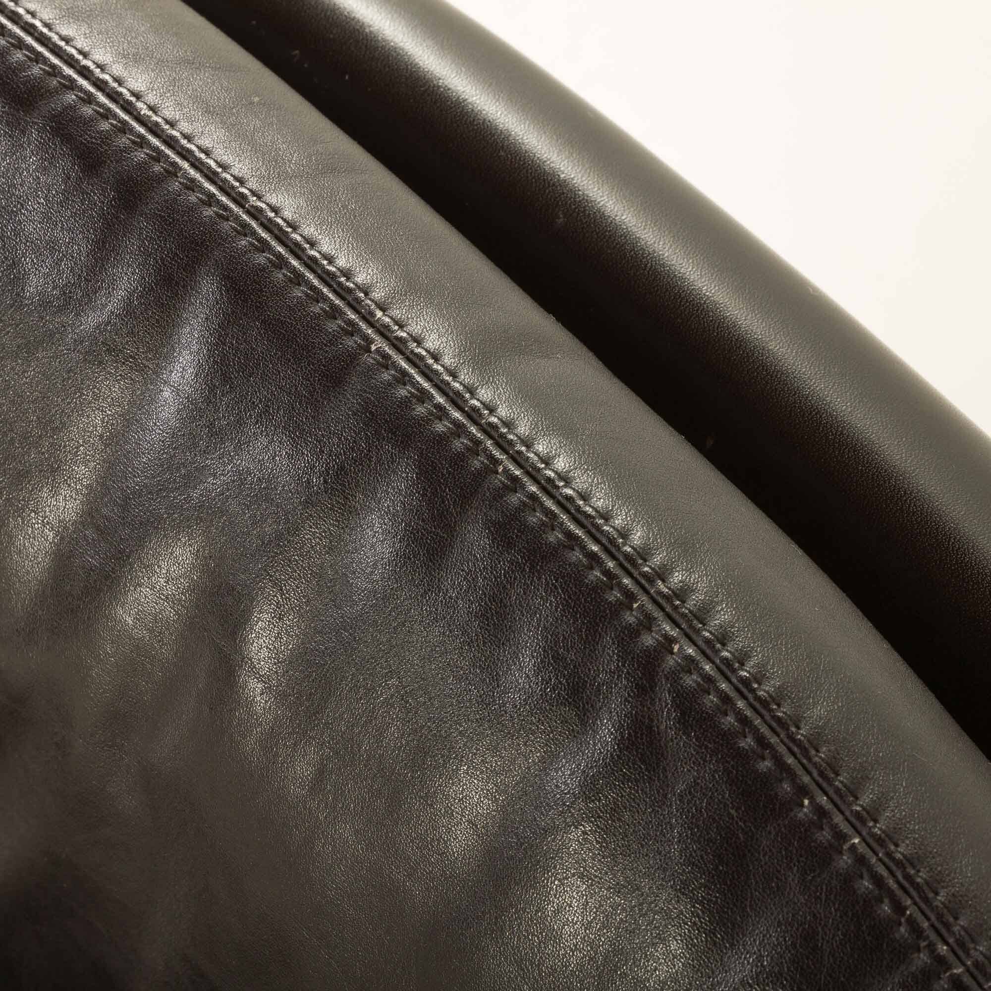 Fauteuil lounge vintage avec tabouret par André Vandenbrouck