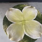 Lotus slip dish