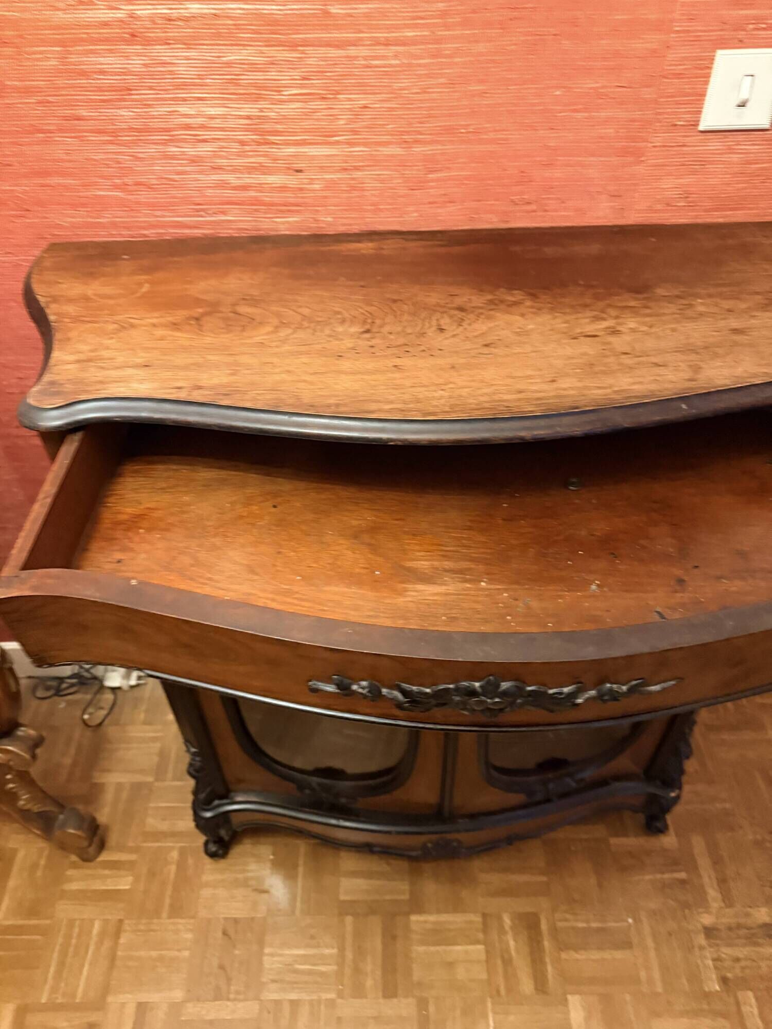 Display cabinet, low bookshelf from the Napoleonic III period.