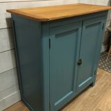 Blue parisian buffet