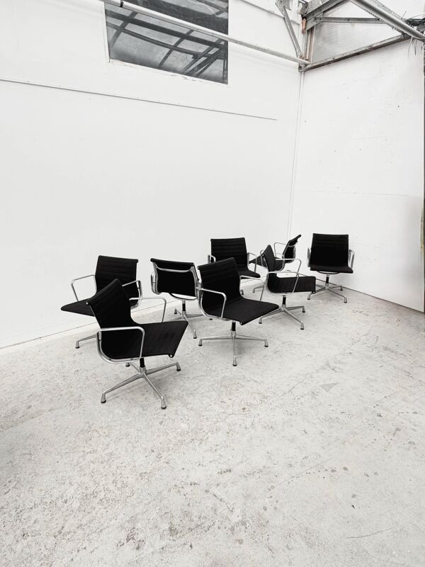 Chaise de bureau « EA 108 » de Charles & Ray Eames pour Vitra, 2001