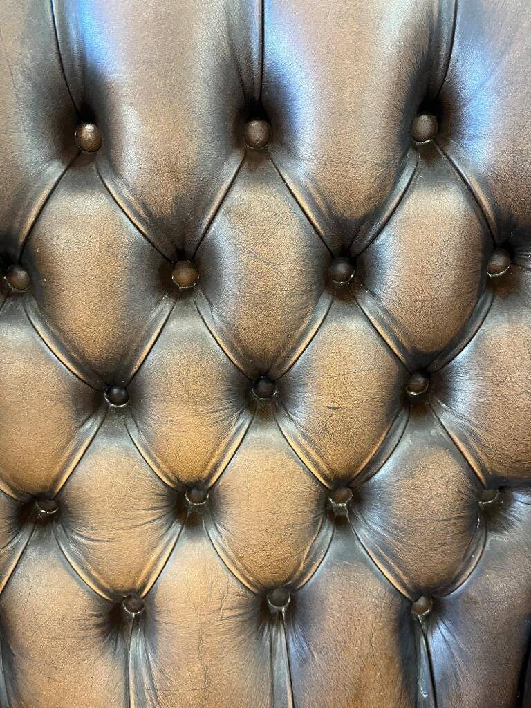 Fauteuil vintage king chair chesterfield