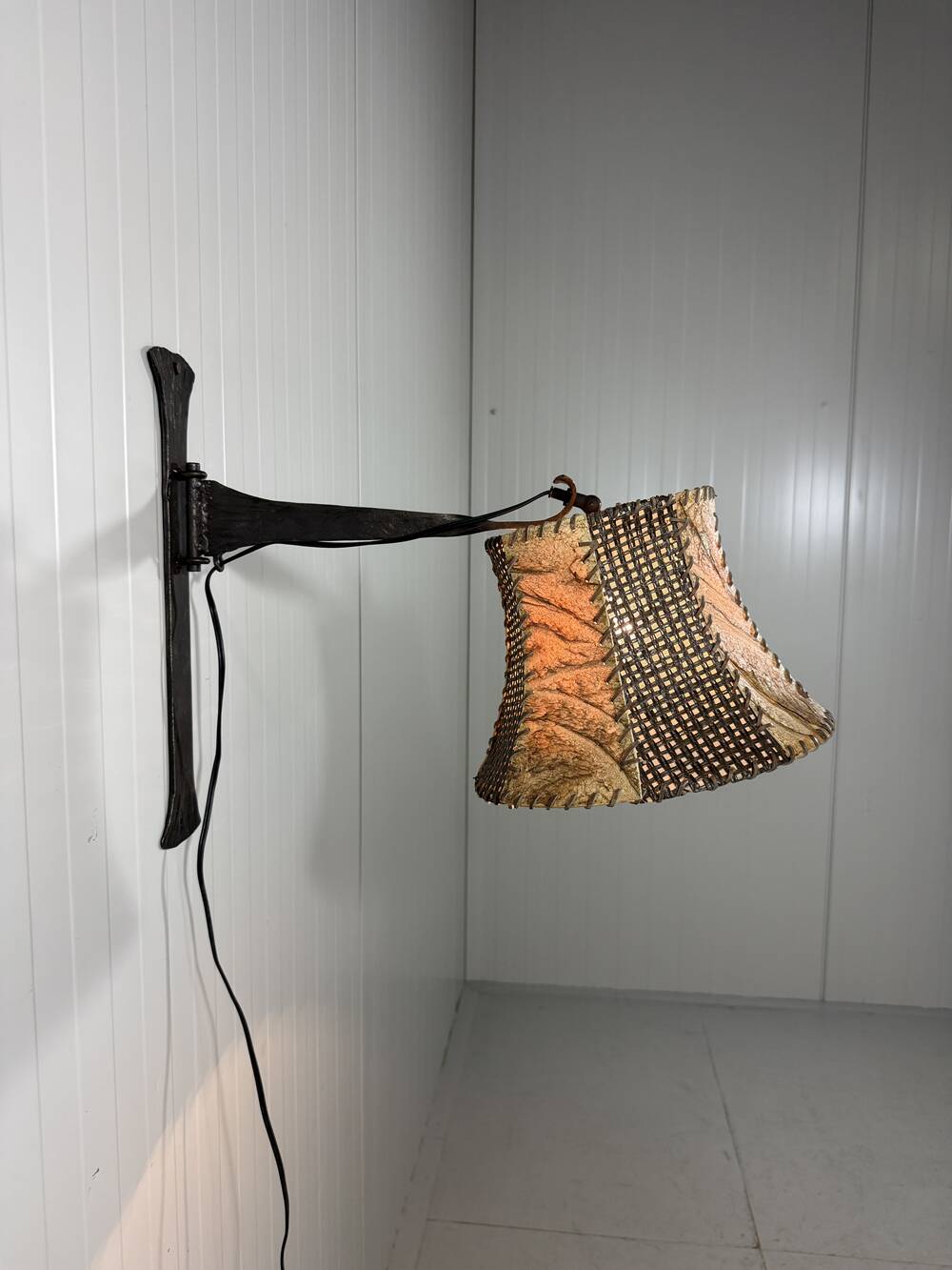 Brutalist wrought iron wall lamp 1970’s