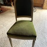 Art Deco living room patina