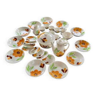 Servie en faience de Gien