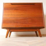 Meuble de bar vintage par Bohumil Landsman pour Jitona, Tchécoslovaquie, modèle U391 des années 1960