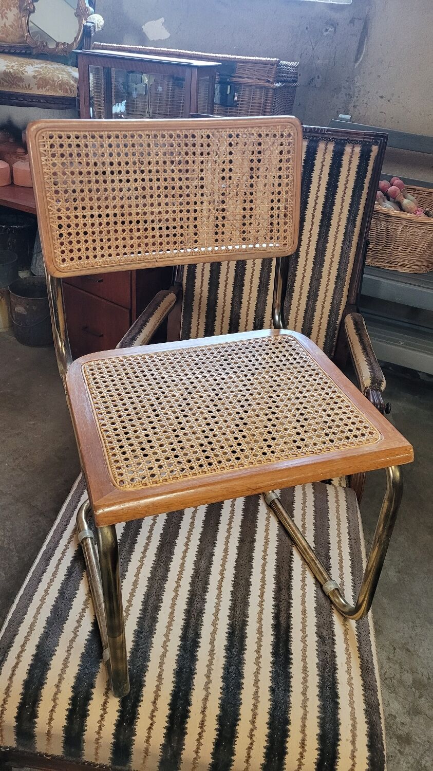 Chaise  de Marcel Breuer en cannage modèle B32
