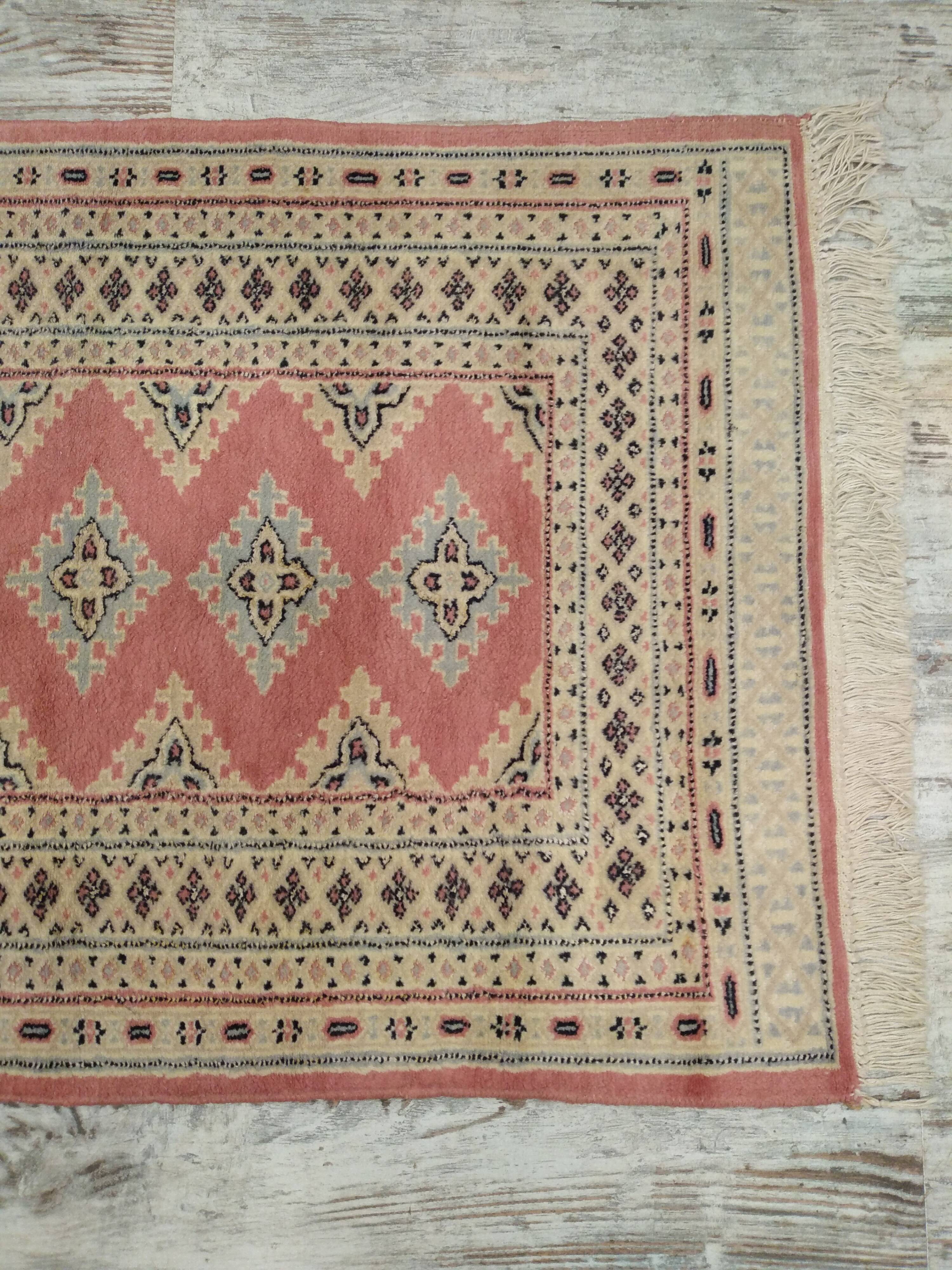 Tapis persan fait main