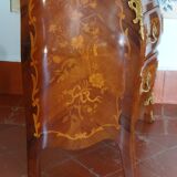 Louis XV inlaid chest of drawers in amaranth and mahogany veneer 101 x 89 cm