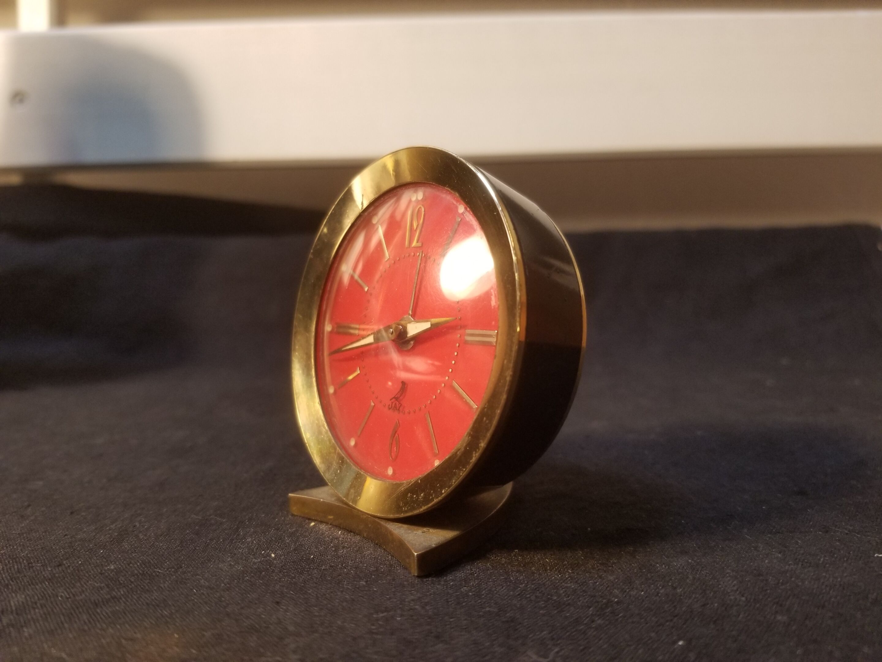 Mechanical vintage alarm clock Jaz Montric - 60s