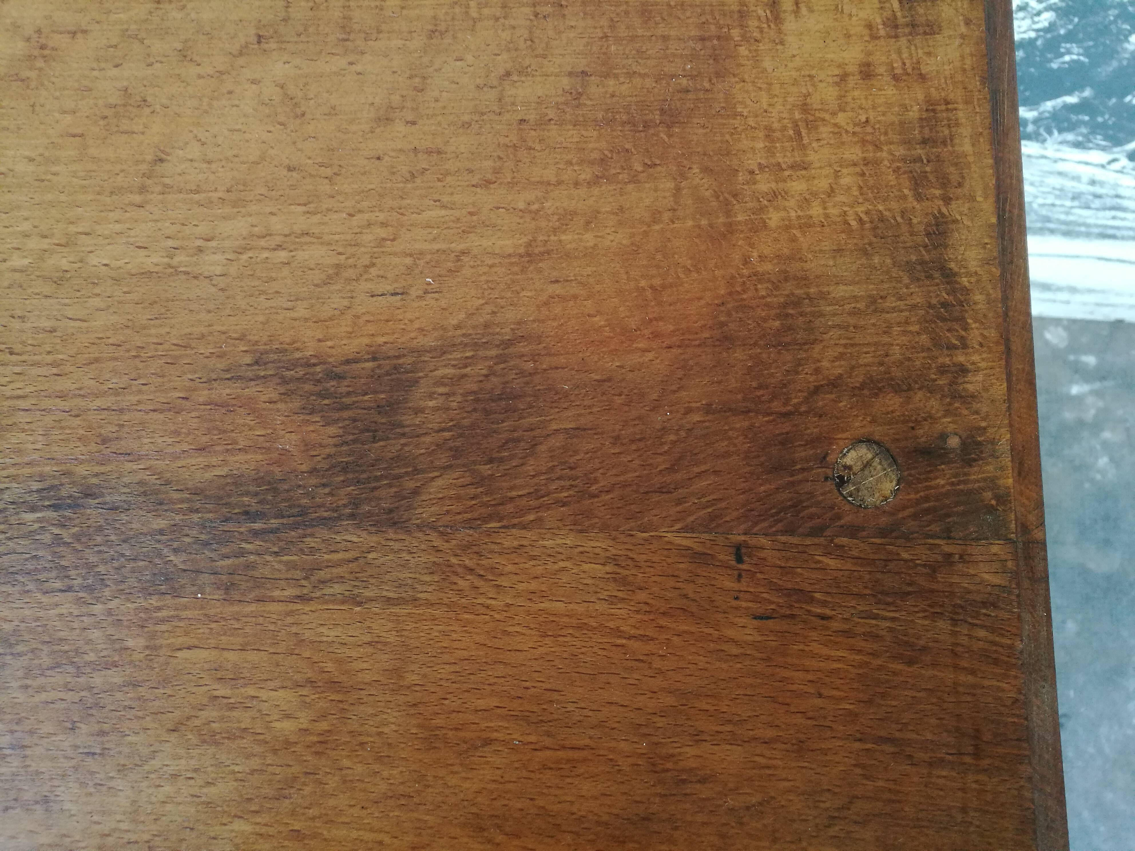 Buffet parisien, bois brut