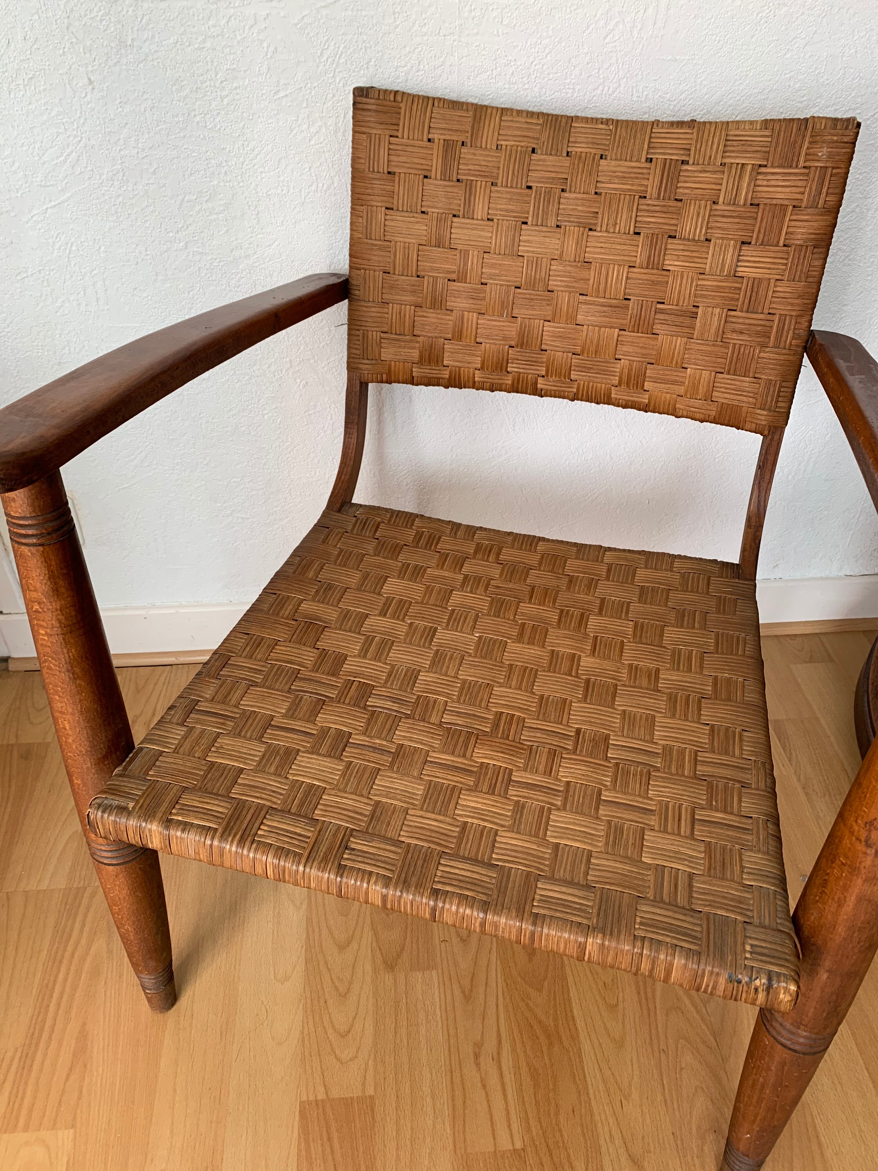 Cane chair