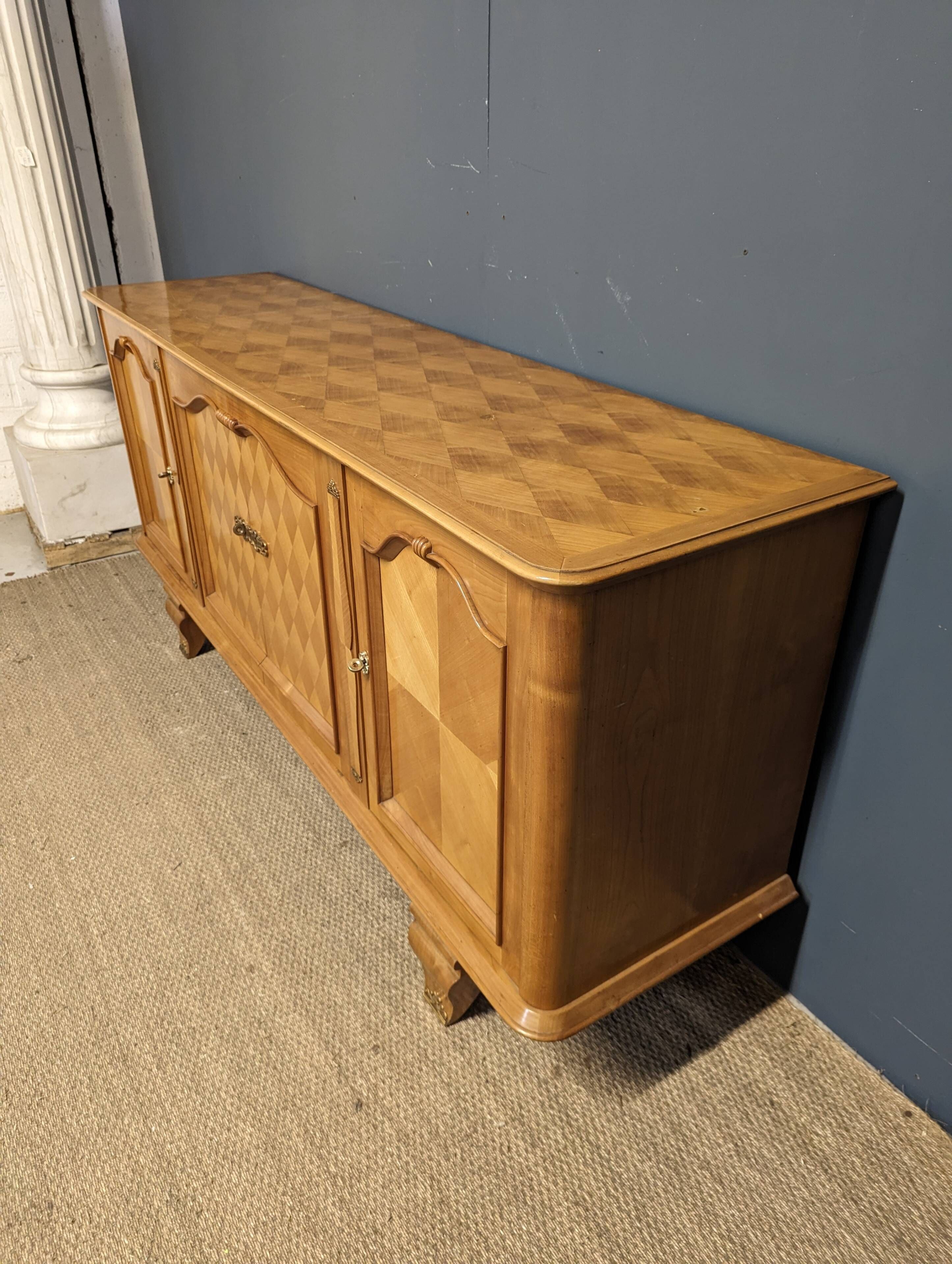 Buffet style Art déco