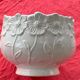 Pot cover slurry in glazed ceramic white vintage floral pattern