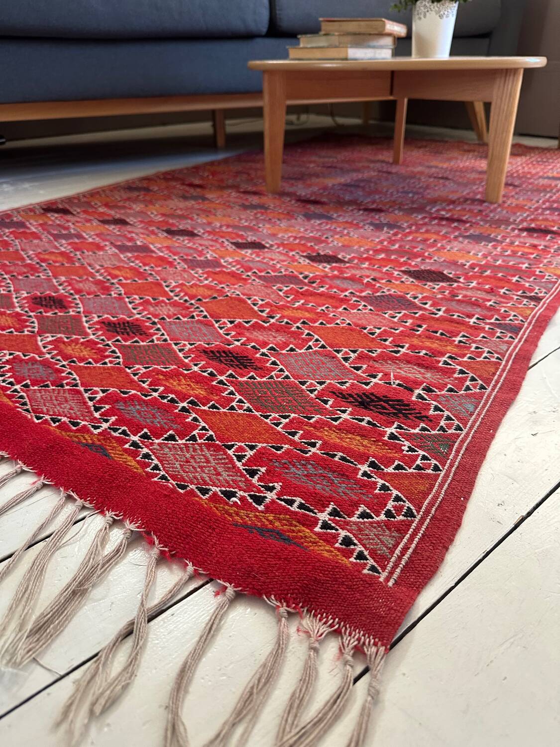 Vintage handmade kilim rug 113x200