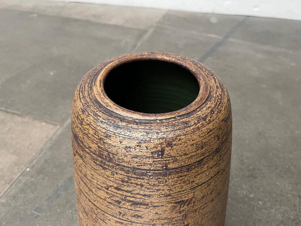 Brutalist mid-century studio ceramic vase by Sybille Karrenberg-Dresler, 1960s.