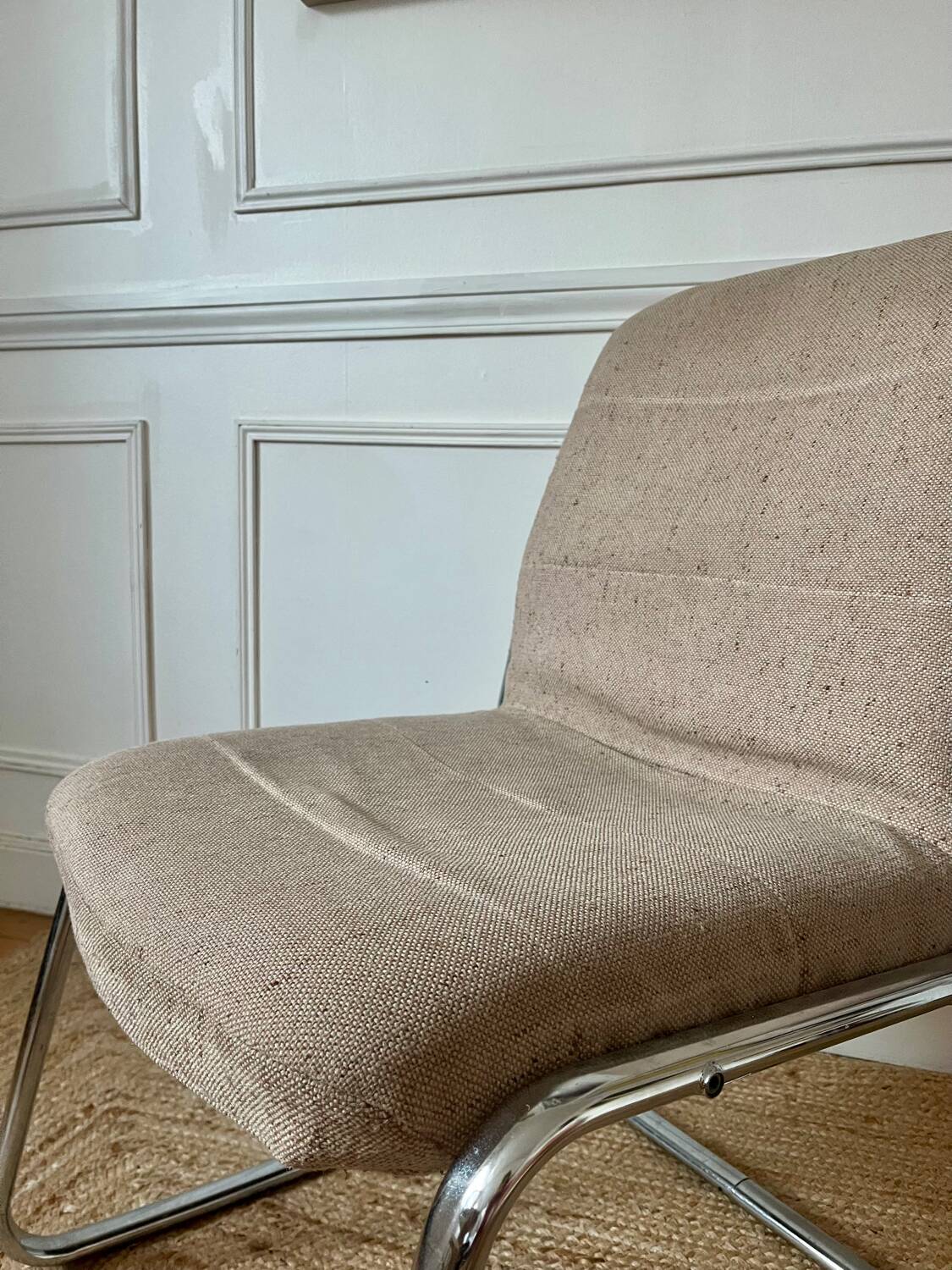 Chauffeuse chromée et tissu vintage