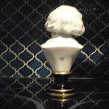 Bust limoges XlX century-signed