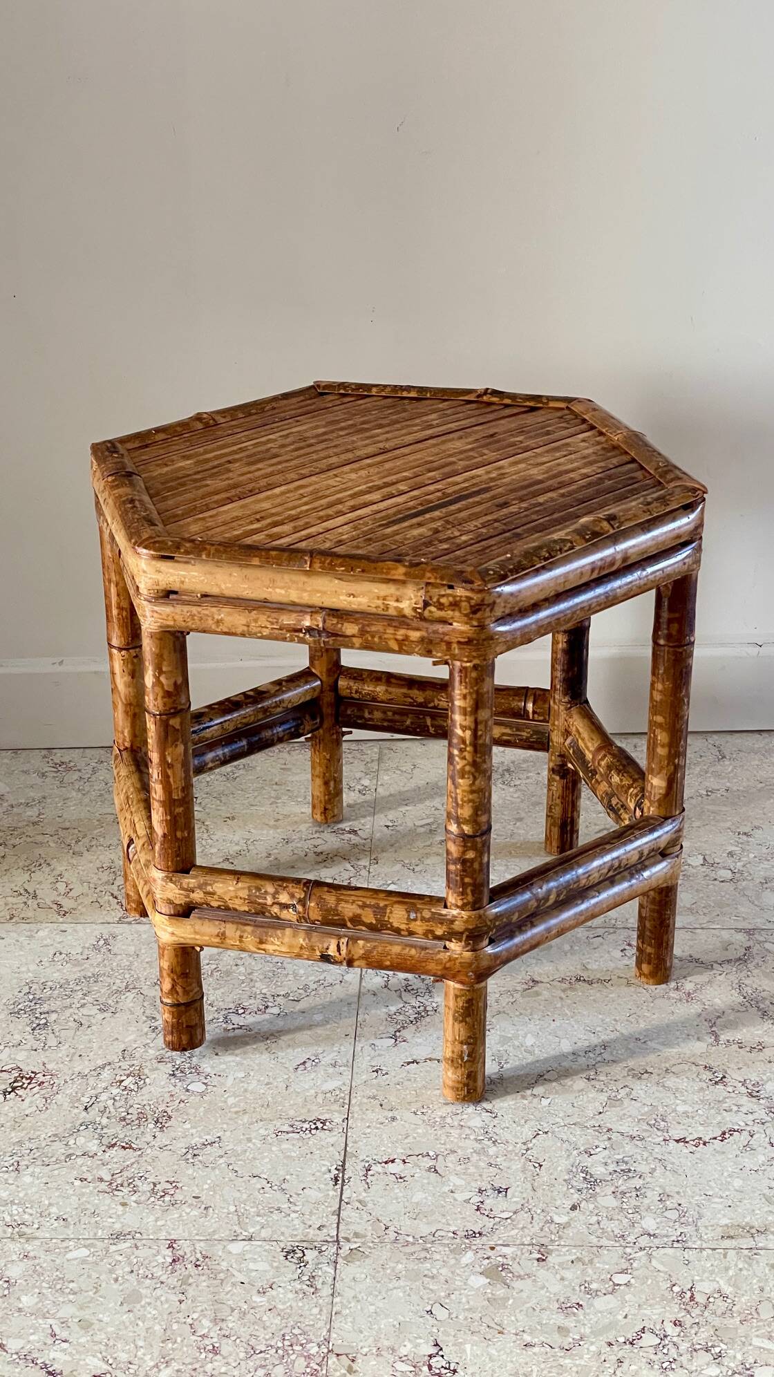 Table basse en bambou vintage