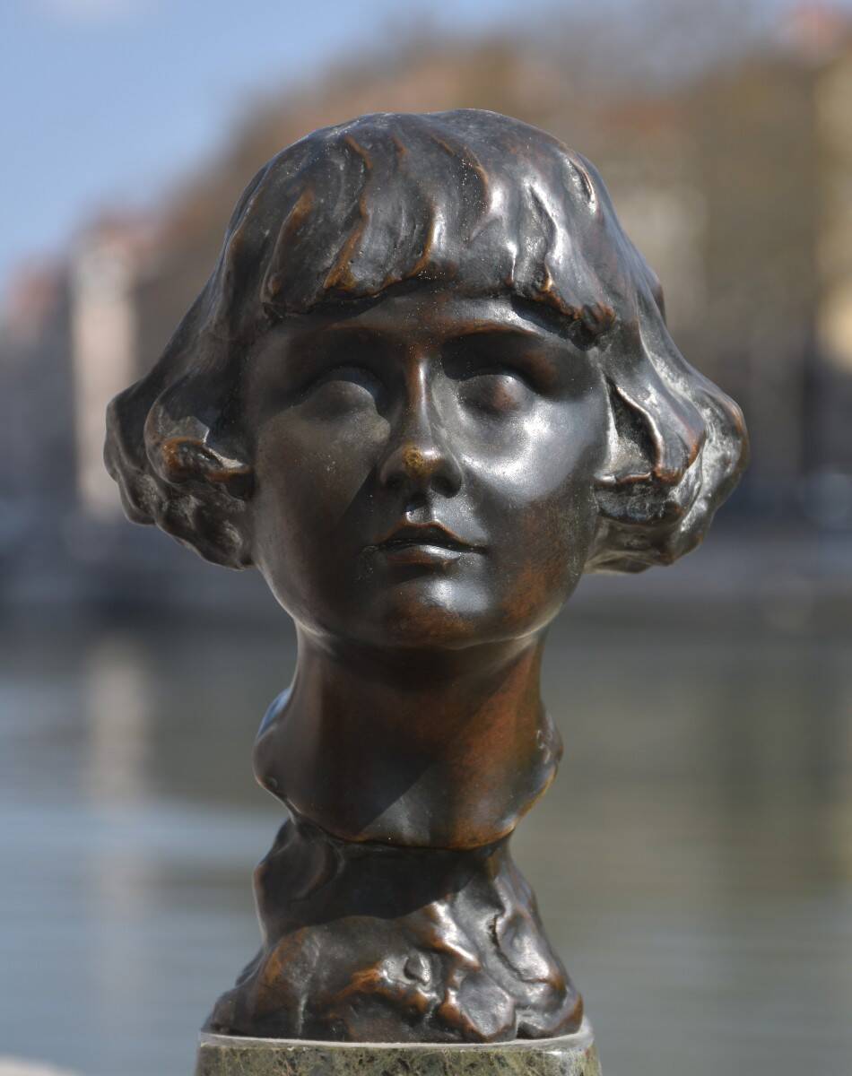 Suzy De Grauw, Tête de fille (1918)