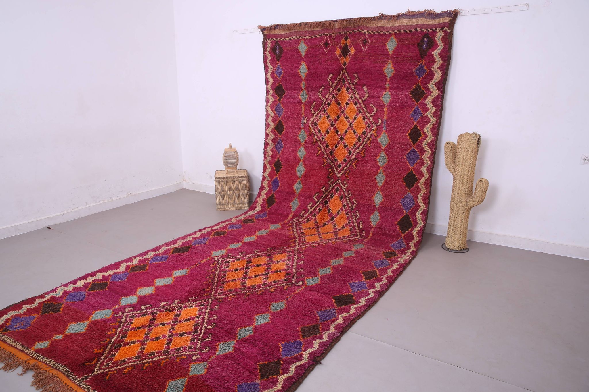 Large Burgundy Moroccan rug 196 x 472 cm - Vintage Moroccan Wool Rug Boho