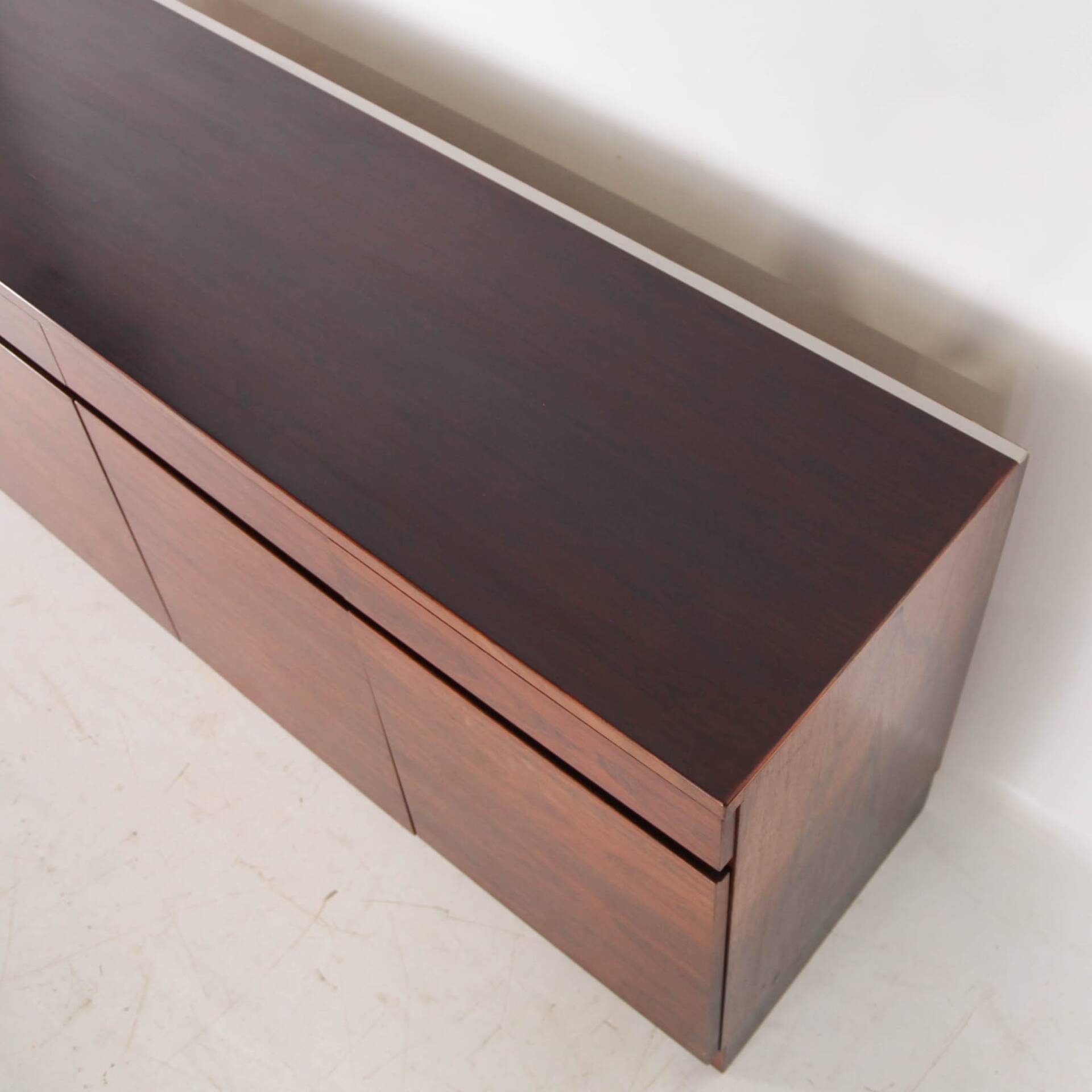 Enfilade in Rio rosewood