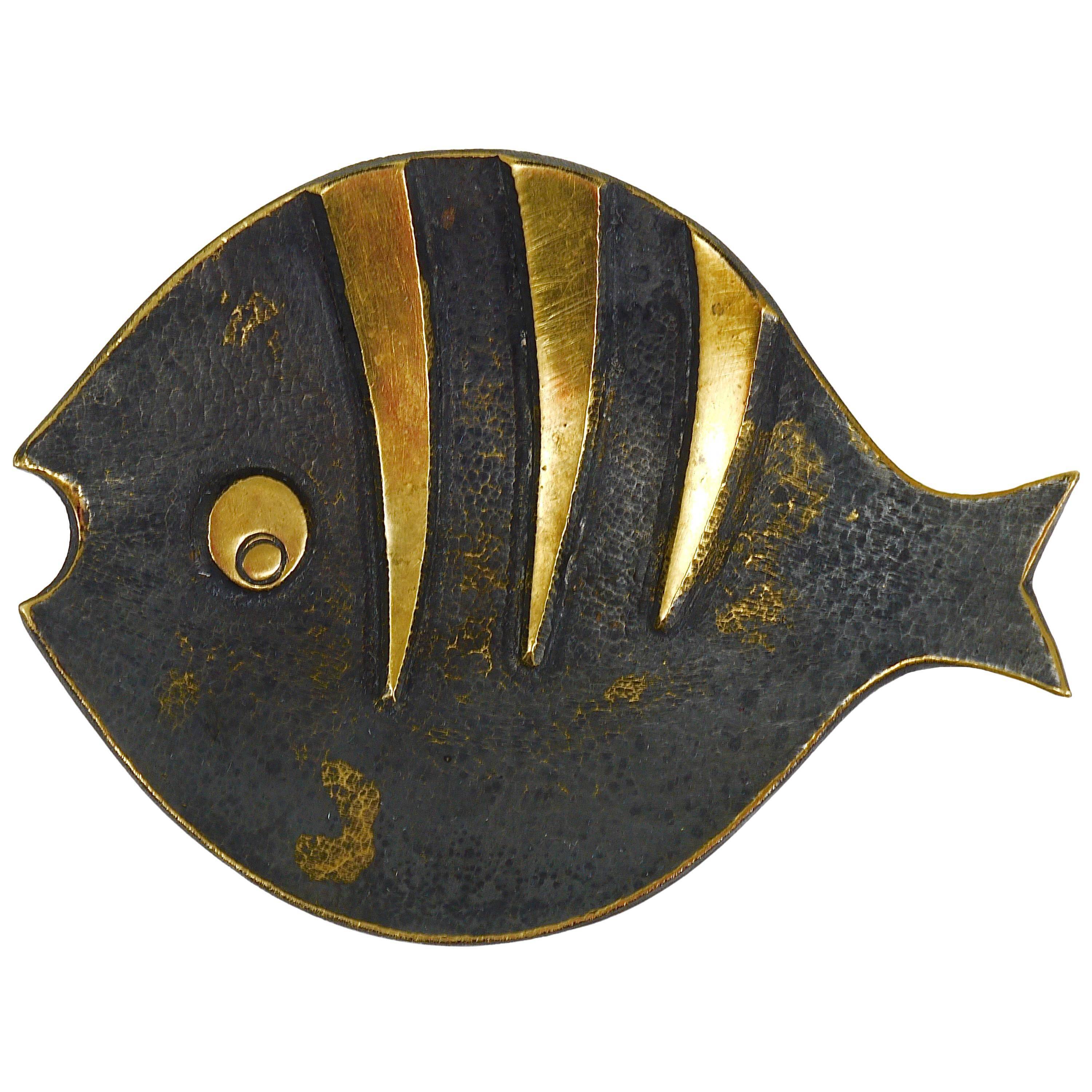 Brass fish ashtray by Walter Bosse, mid-century Herta Baller, Austria, 1950s.