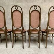 Série de 4 anciennes chaises bistrot Thonet en bois courbé
