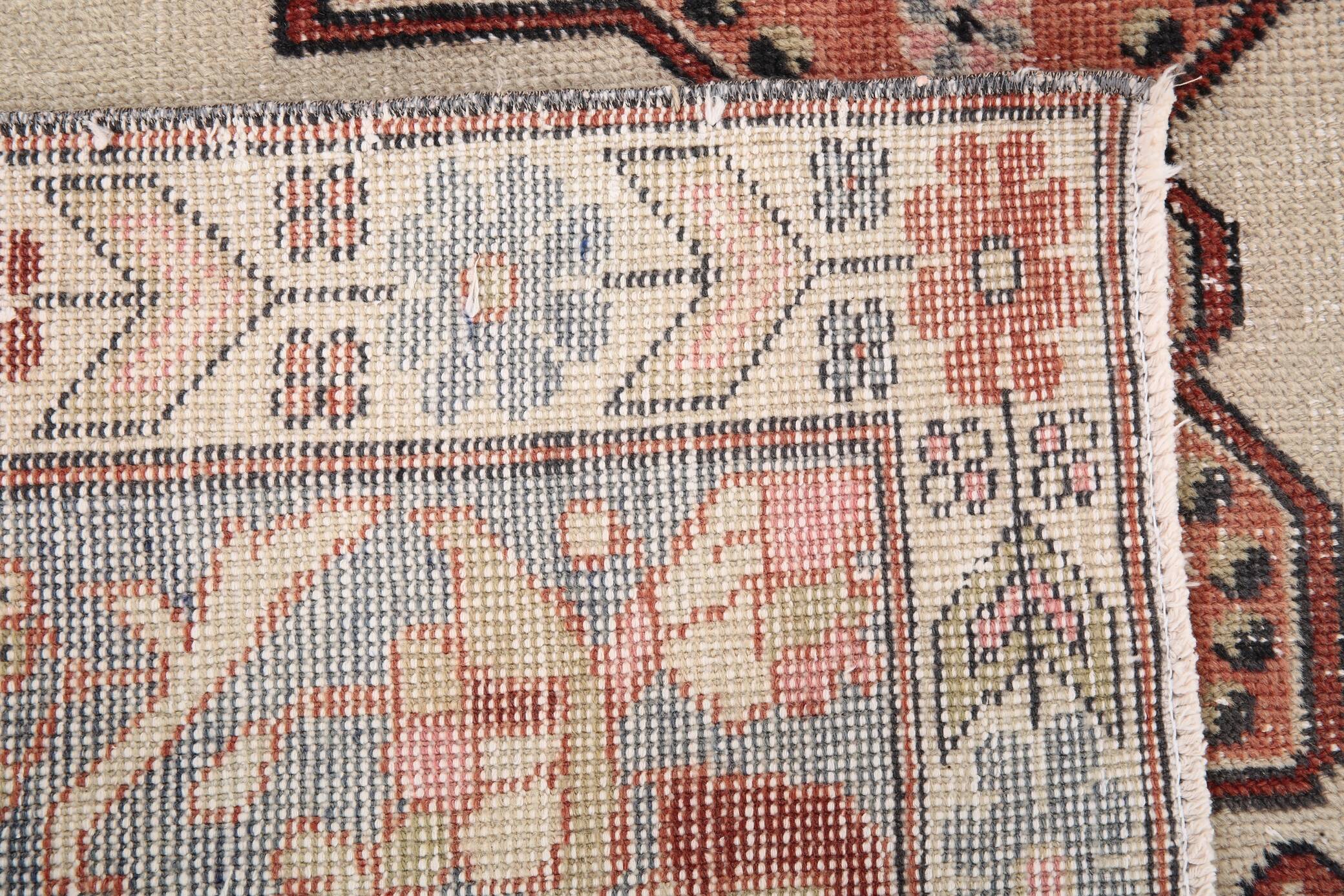 Turkish Red & Beige Classic Vintage Rug, 130x229Cm
