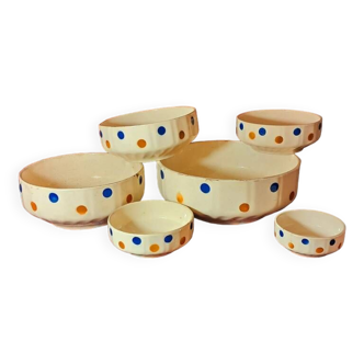 “Russian doll” salad bowls in Sarreguemines