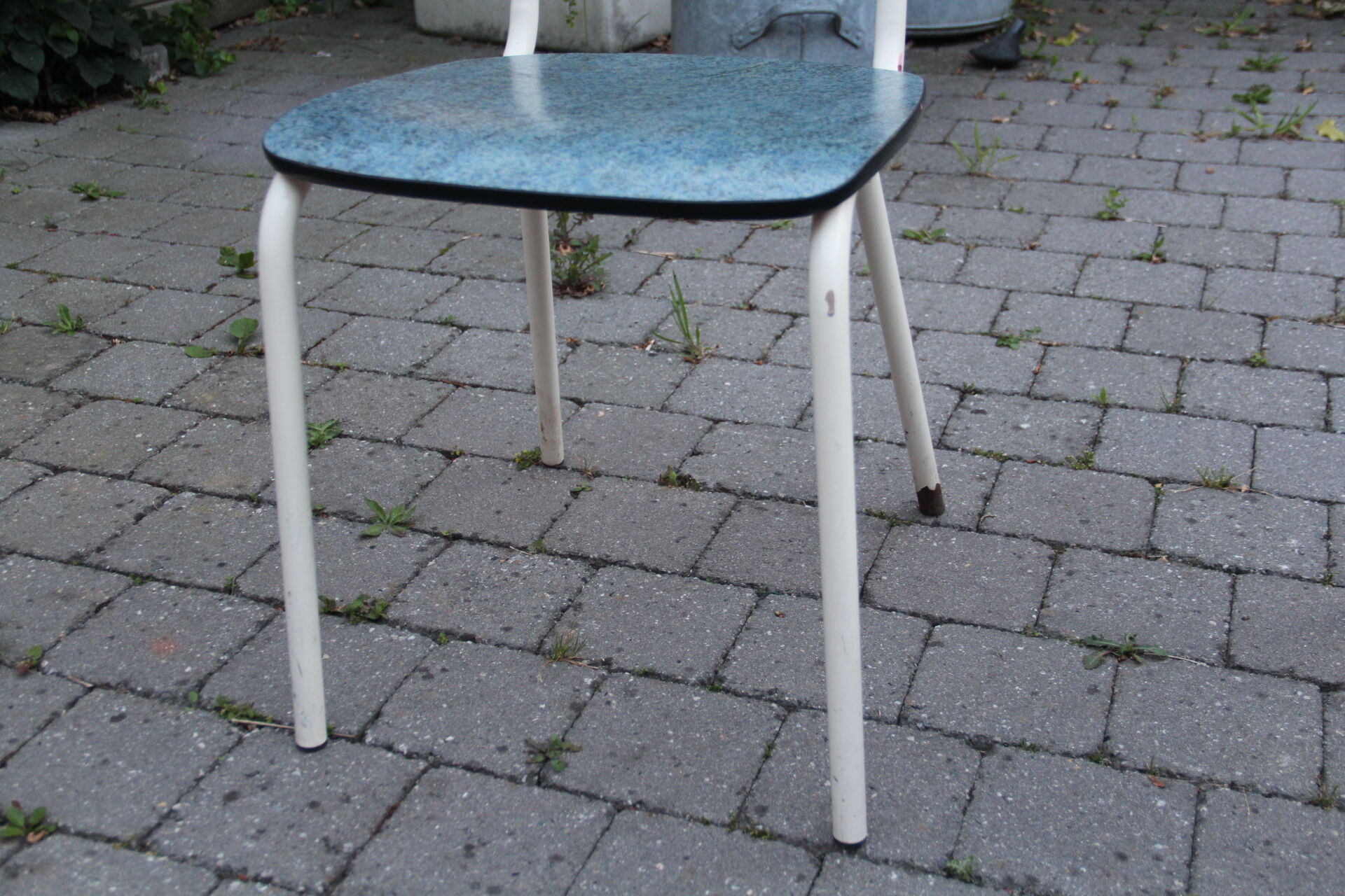2 blue Formica cjaises, circa 1950