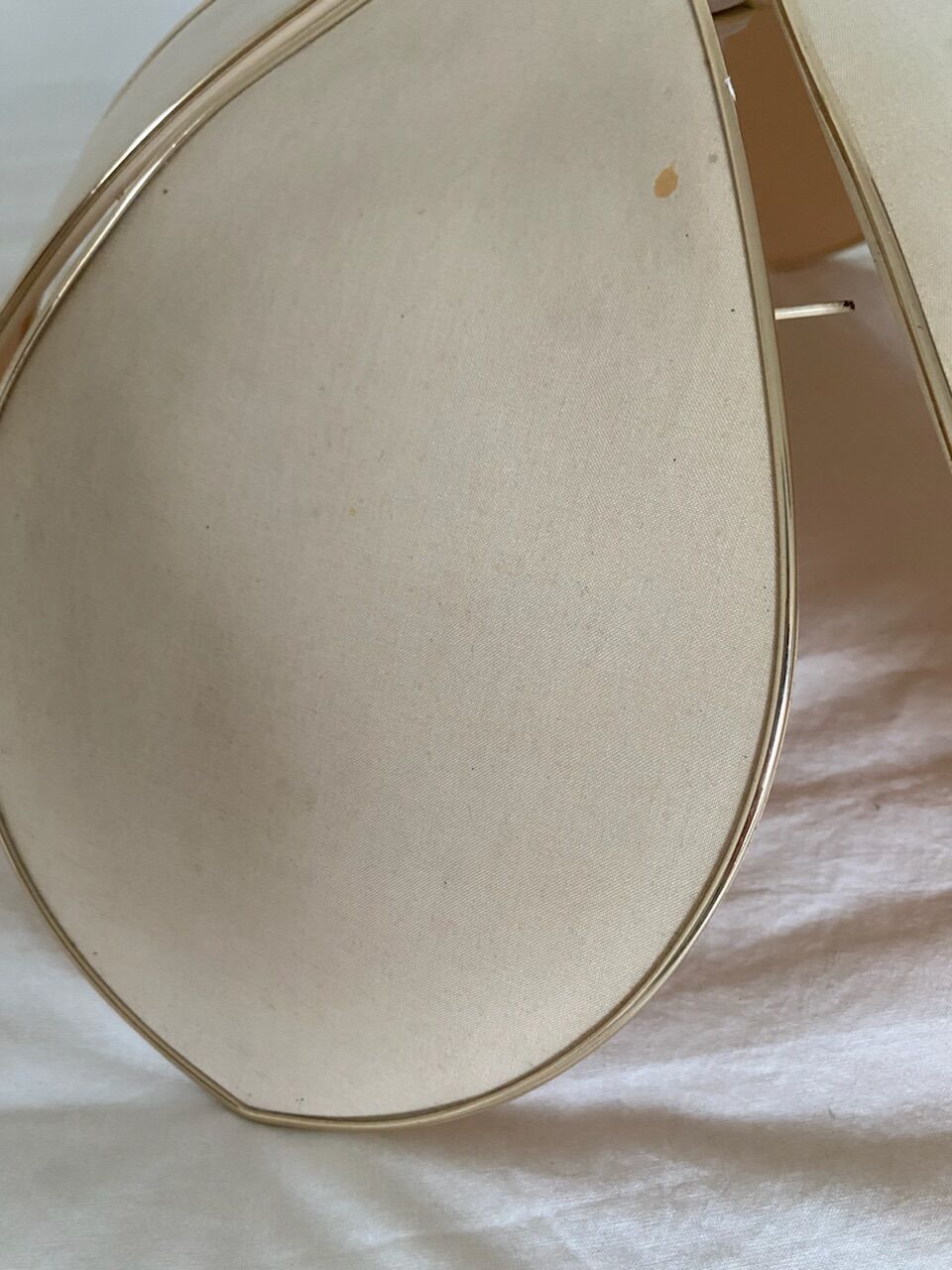 Suspension flowers vintage petals