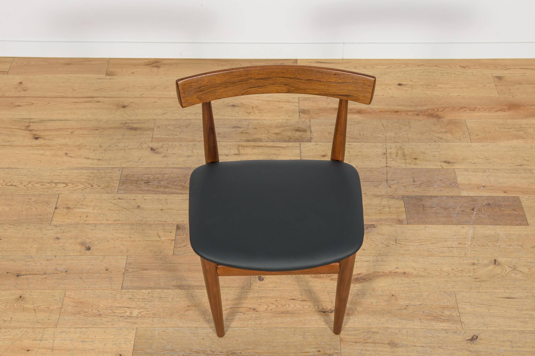 Mid-Century Teak Dining Table & Chairs by Hans Olsen for Frem Røjle.