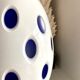 Vase overlay en pâte de verre blanche et bleue