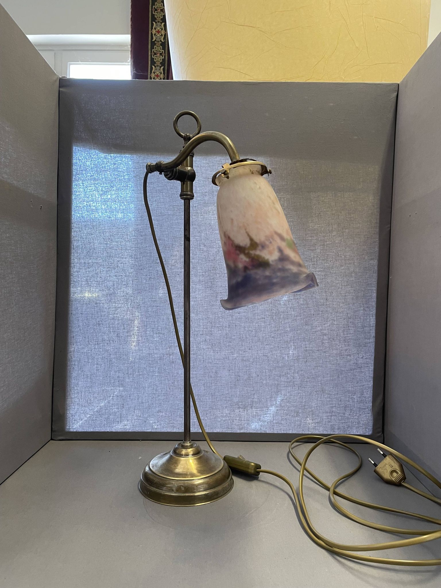 brass lamp that raises and lowers
