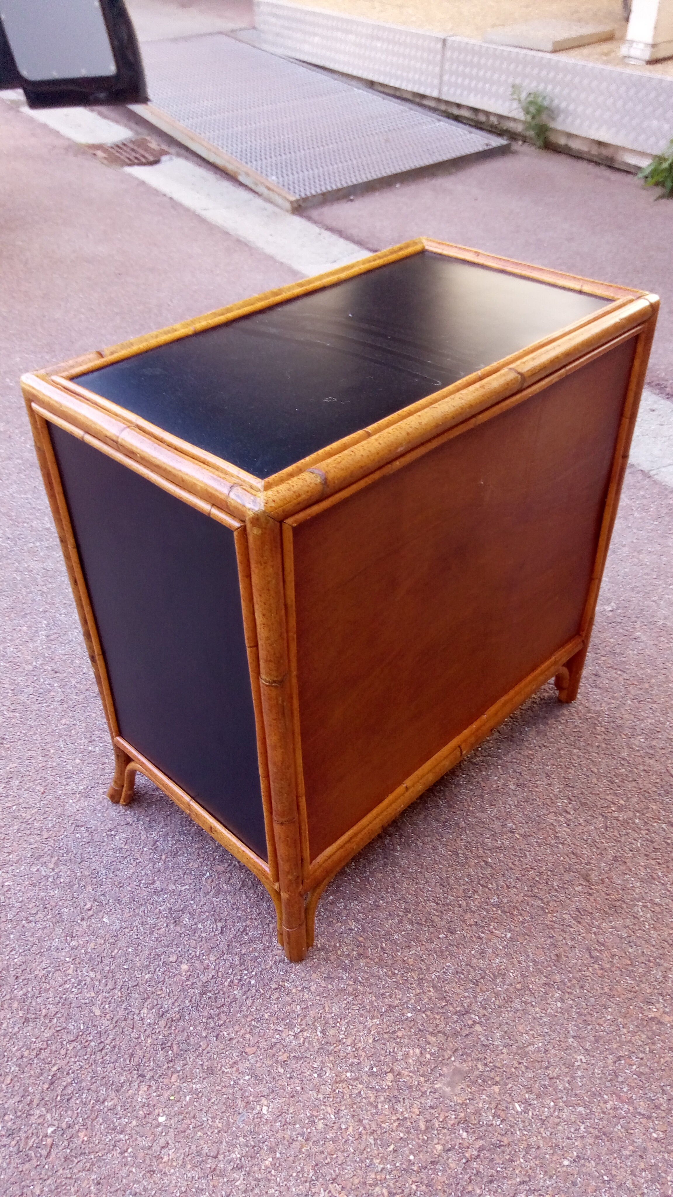 Rattan chest of drawers