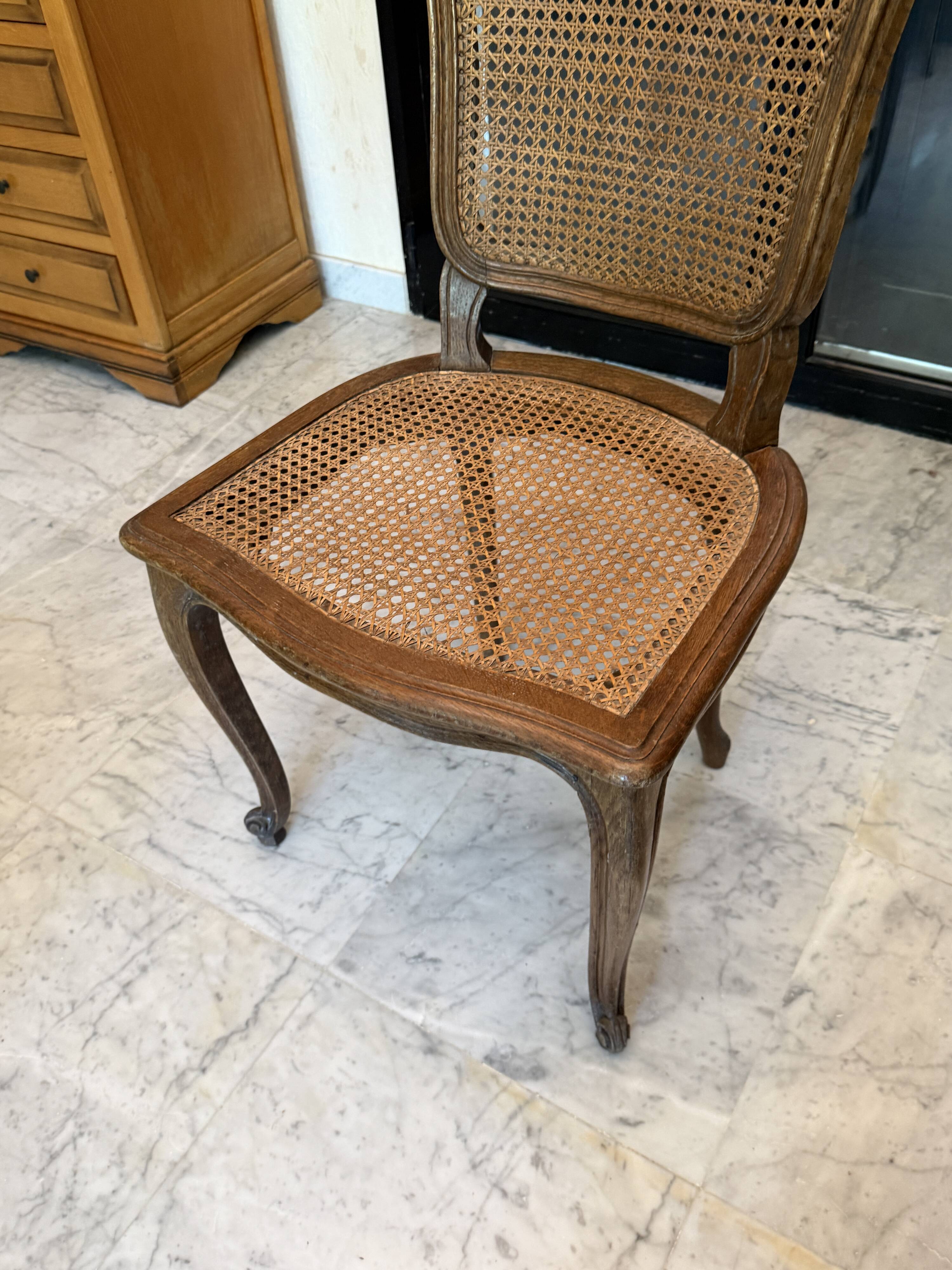 Antique caned wooden chair – Louis XV / Louis Philippe style
