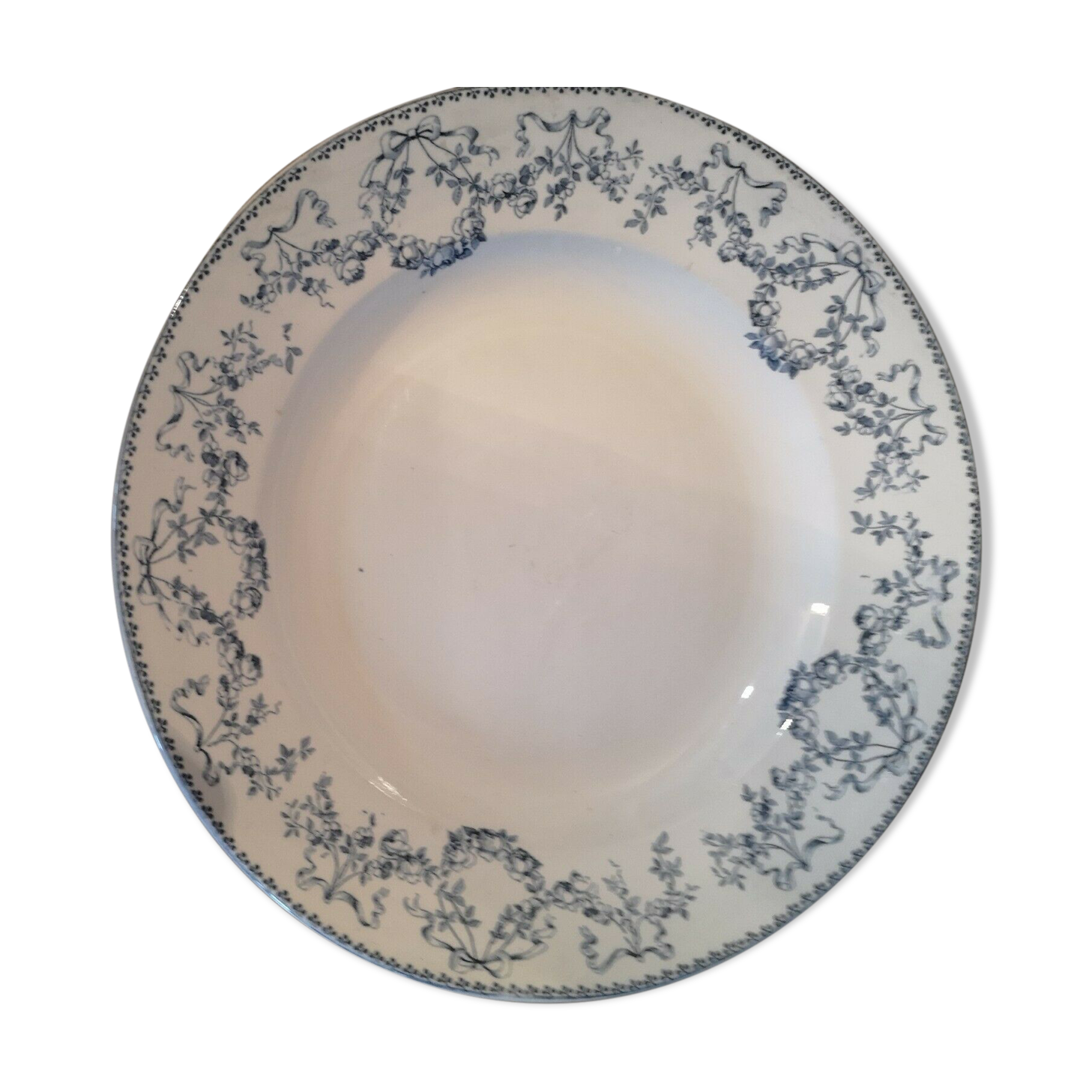 Round dish in Earthenware Sarreguemines Model Mozart